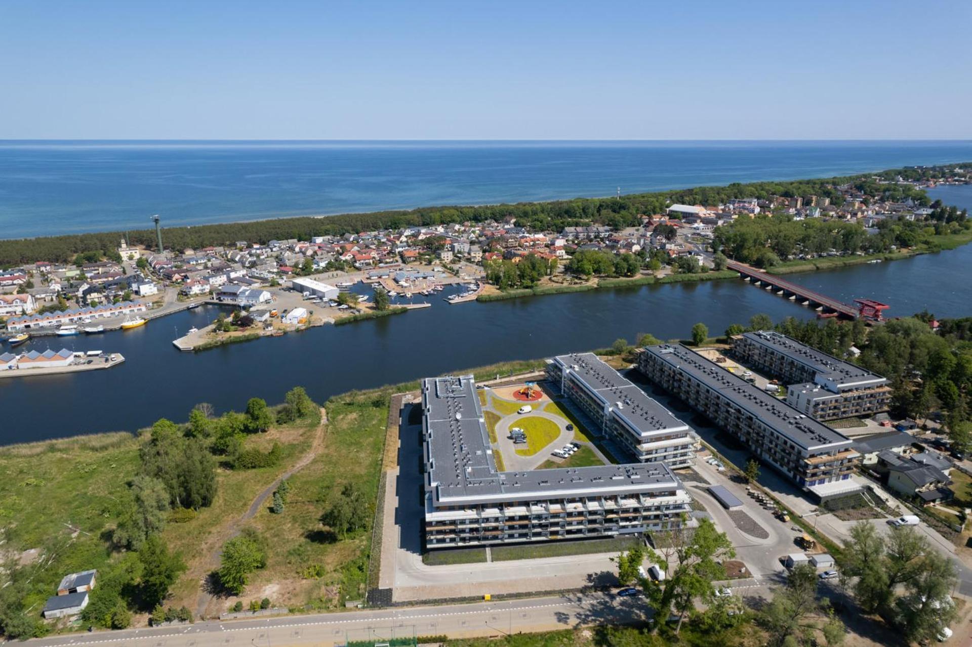 Apartament Ambra Marina - Basen & Spa Дзивнув Экстерьер фото